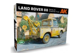 AK35014 Land Rover 88 Series IIA Rover 8 Crane / Tow Truck 1/35 scale